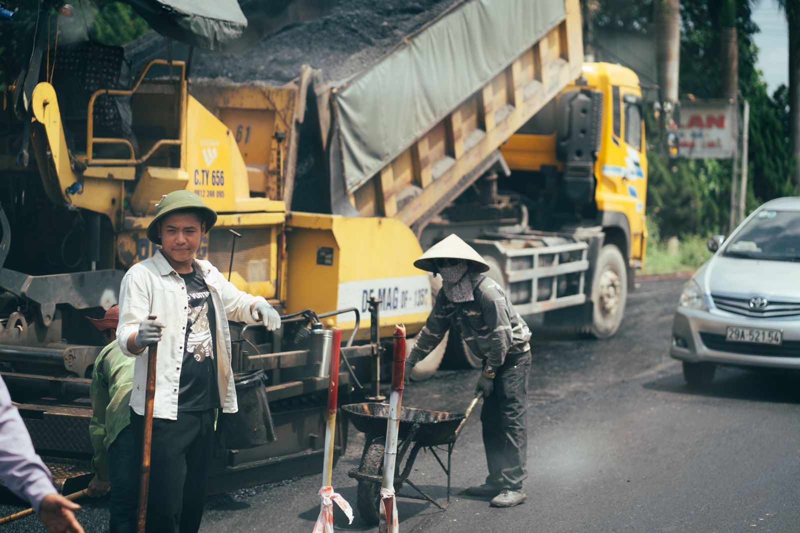 道路の舗装工事